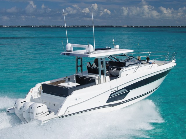 Jeanneau Cap Camarat 12.5 WA