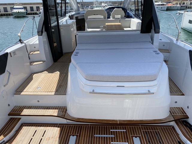 beneteau GT45