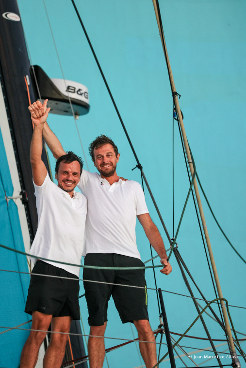 Didac Costa termina su primera Transat Jaques Vabre