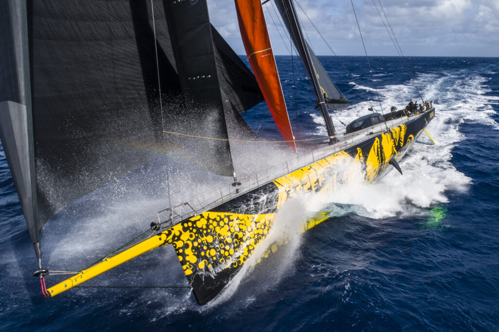 El Club Swan 125 Skorpios