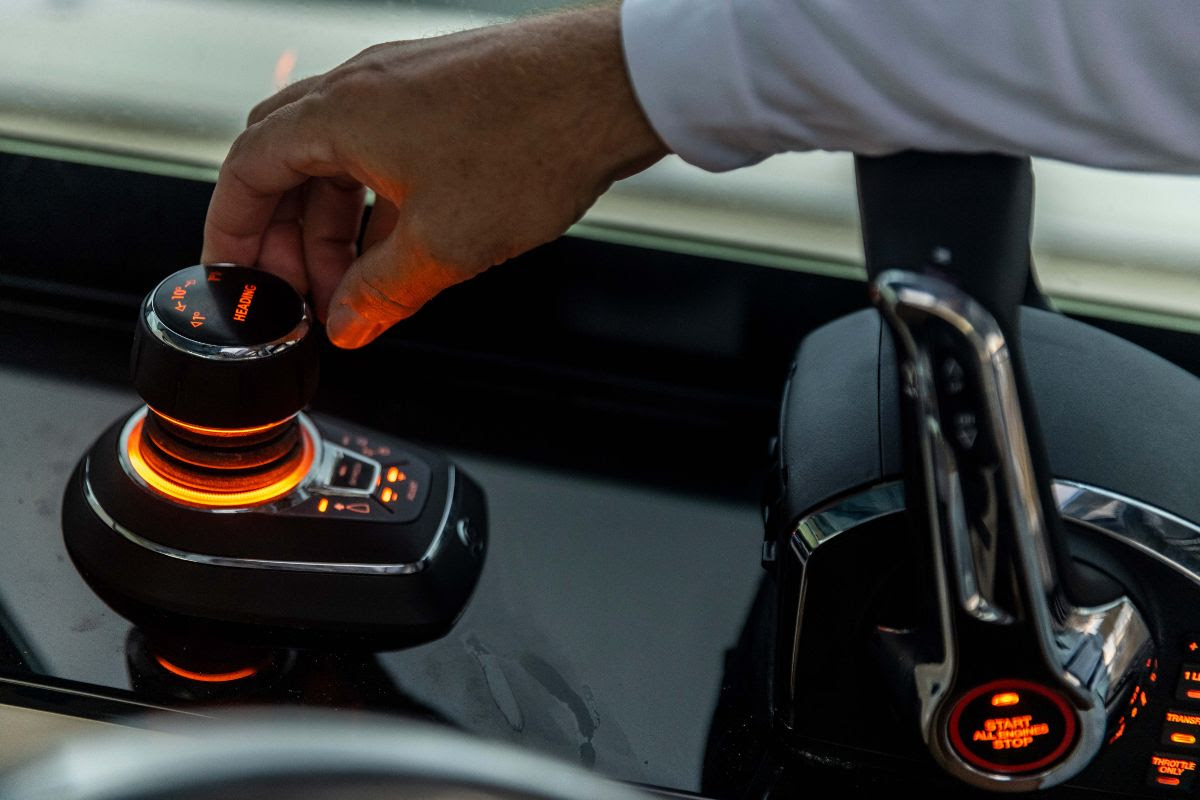 Joystick Piloting de Mercury Marine