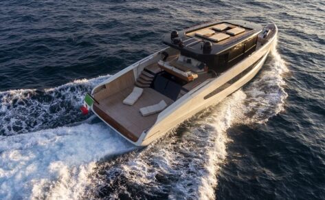 Evo V8: El barco que se expande