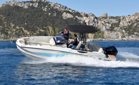 Quicksiler 805 Open Fish: La pesca más funcional y deportiva