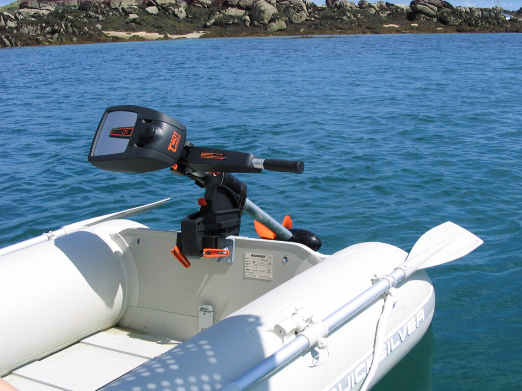 Motor eléctrico Torquedo en dinghy