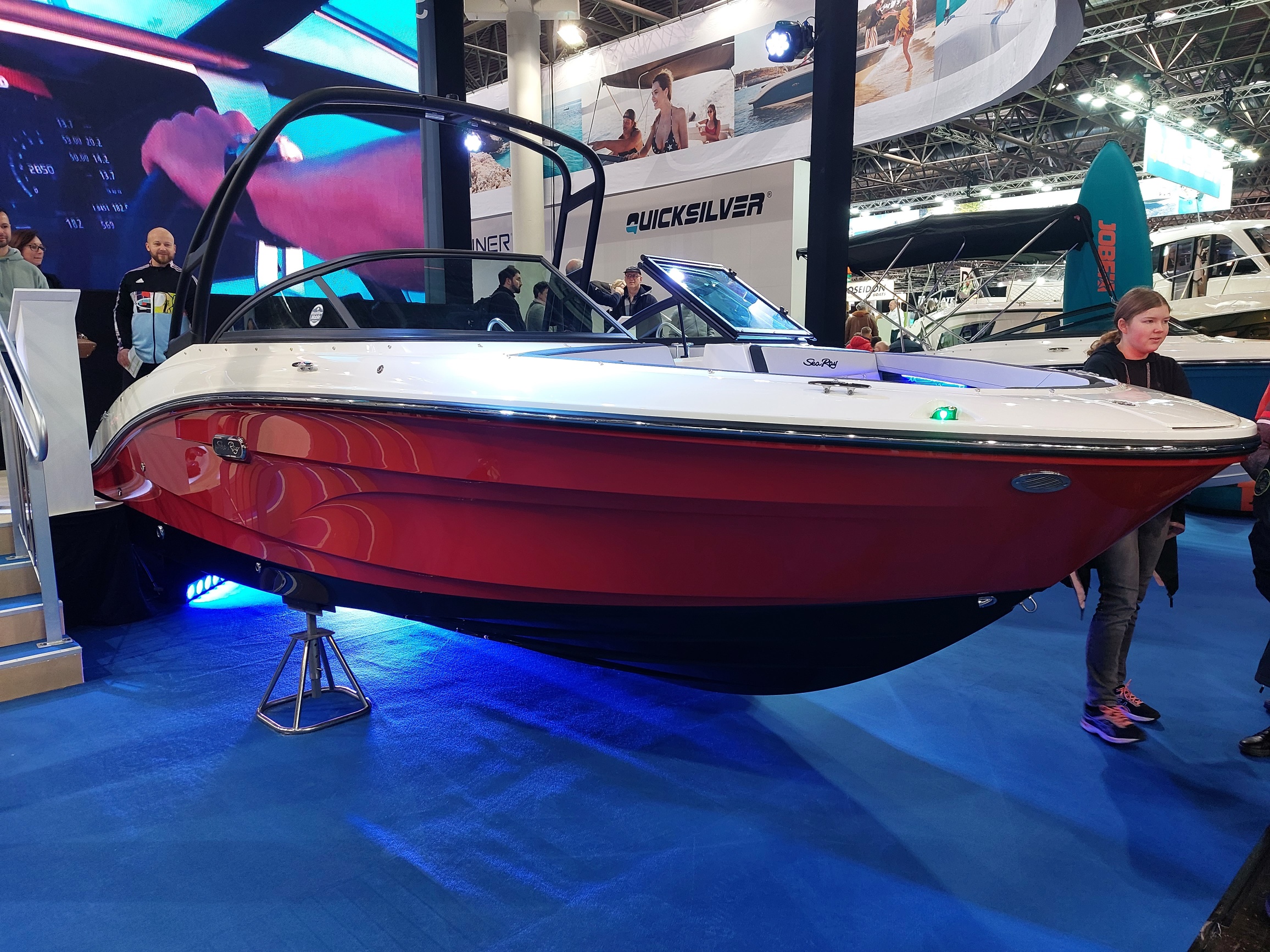 Sea Ray 210 SPX
