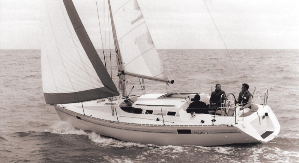 Nacimiento de la gama Oceanis.