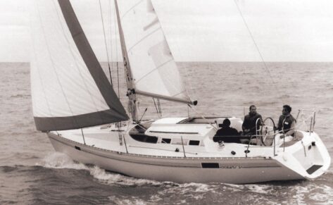 Nacimiento de la gama Oceanis.