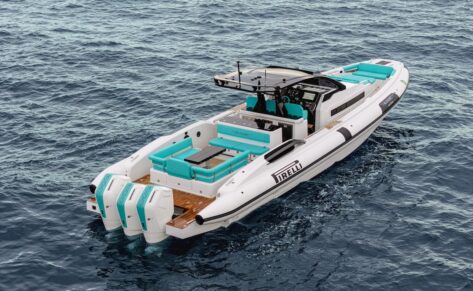 Pirelli 50 Edición Especial Mansory