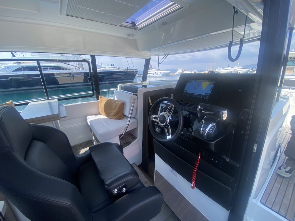 Jeanneau Merry Fisher 895 Sport Serie 2