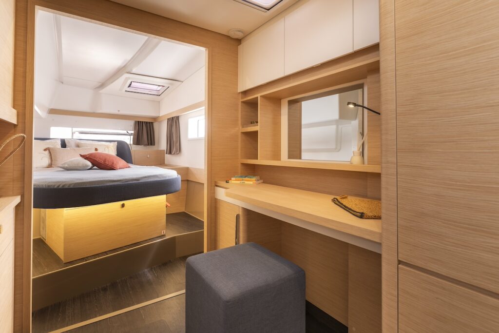 FOUNTAINE PAJOT 41 2025