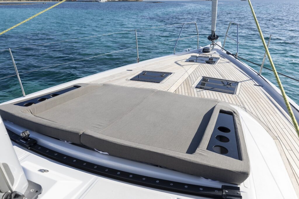 DUFOUR 48 2025 - DUFOUR YACHTS