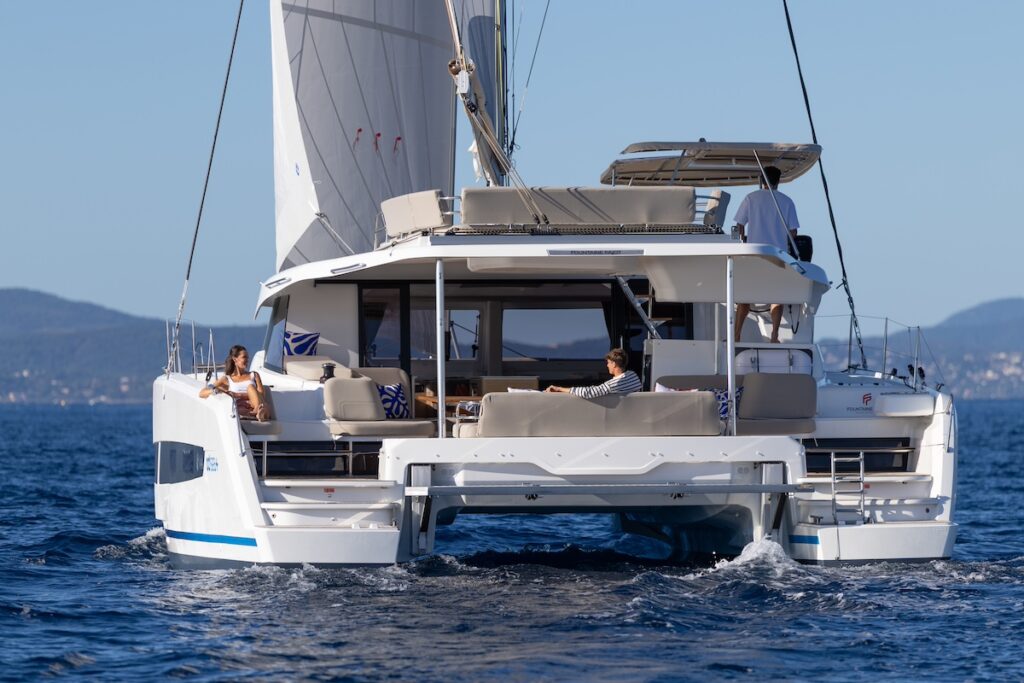 FOUNTAINE PAJOT 44 NEW