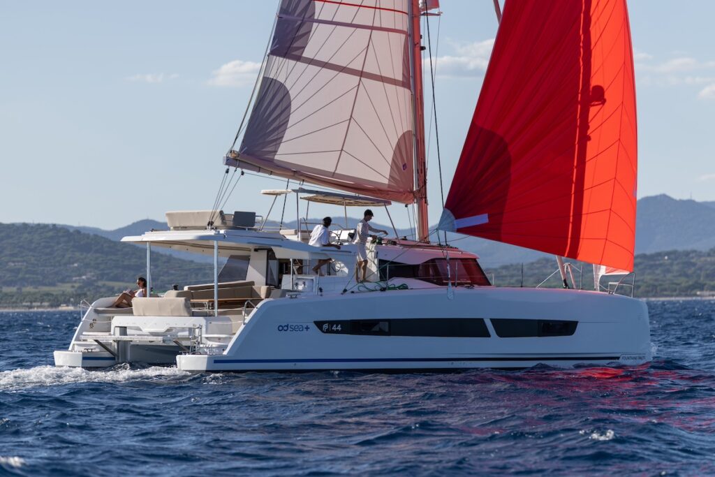 FOUNTAINE PAJOT 44 NEW
