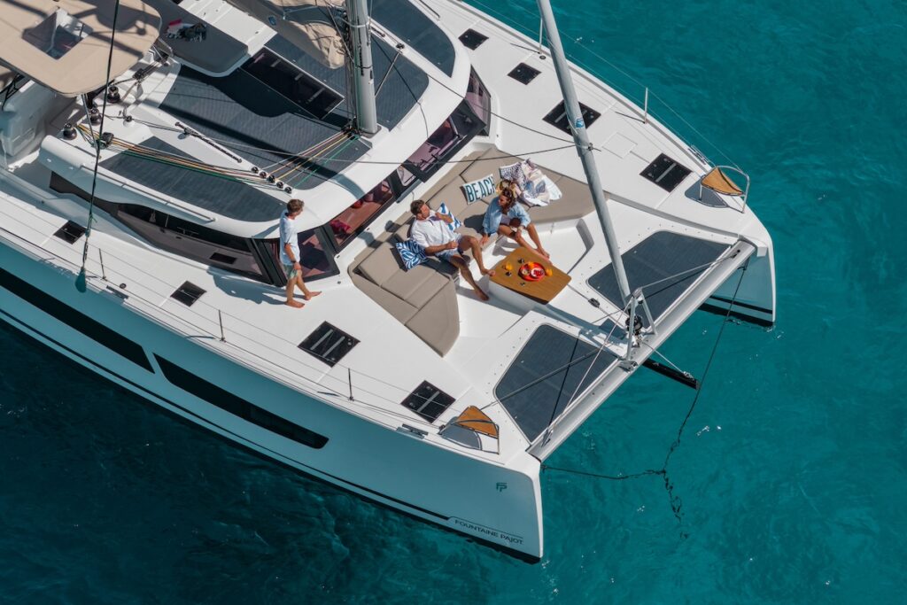 FOUNTAINE PAJOT 44 NEW